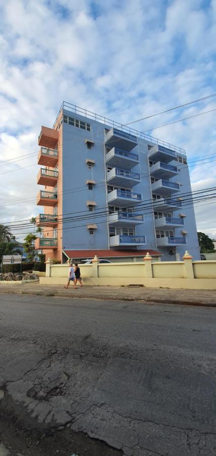 Hastings Towers 4D - Studio Apt Opp Beach Μπριτζτάουν Εξωτερικό φωτογραφία